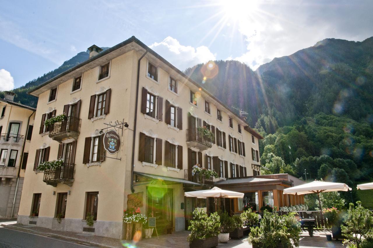 Hotel Pedretti Бранци Экстерьер фото