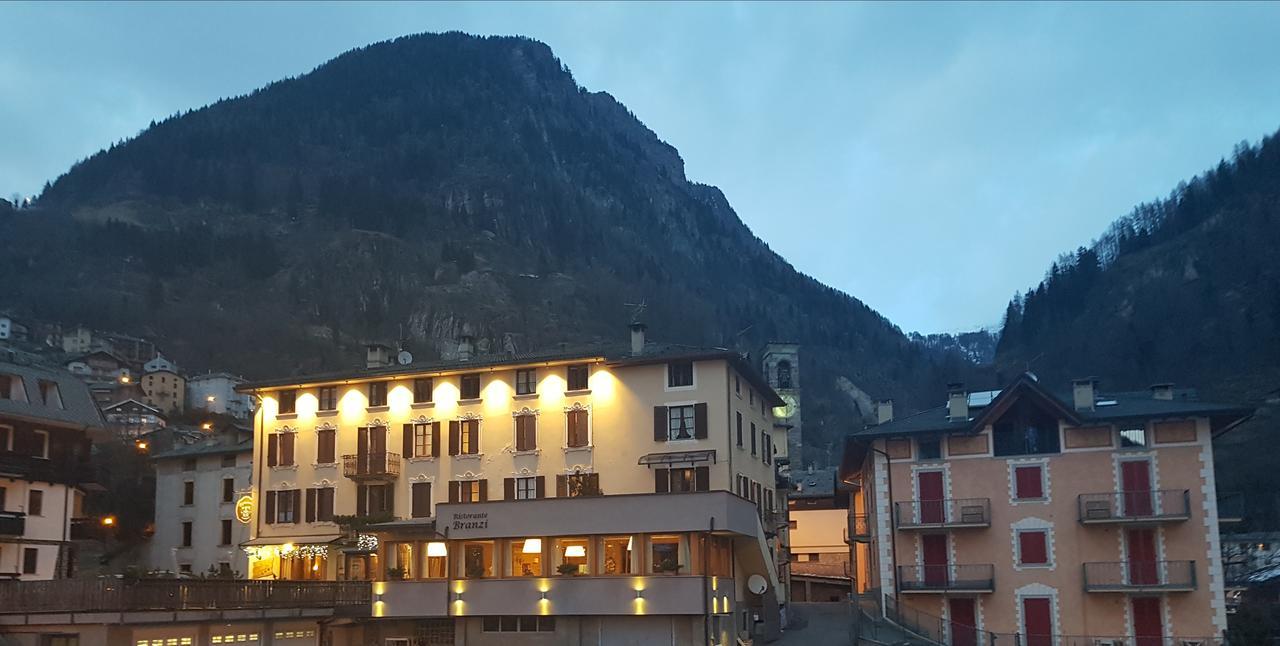 Hotel Pedretti Бранци Экстерьер фото