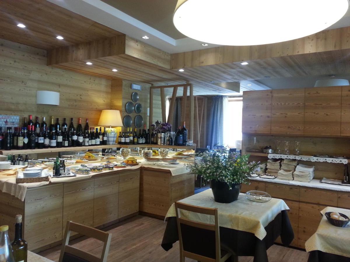 Hotel Pedretti Бранци Номер фото
